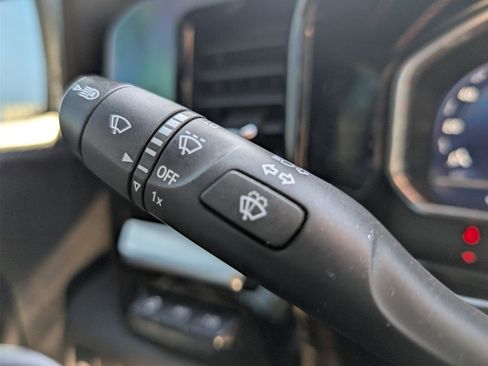 Used 2022 Chevrolet Silverado 1500 High Country w/ High Country Premium Package image 41