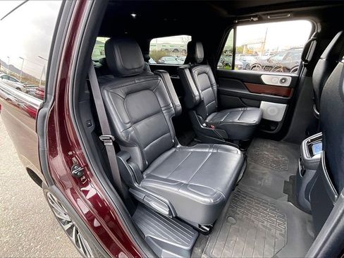 Used 2023 Lincoln Navigator Reserve image 25