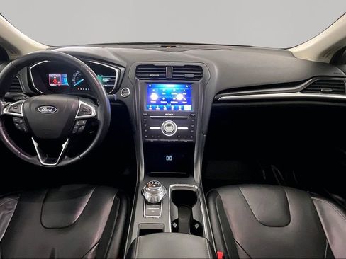 Used 2020 Ford Fusion Titanium AWD/4WD image 7