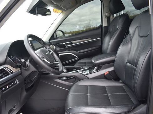 Used 2022 Kia Telluride EX w/ EX Premium Package AWD/4WD image 24