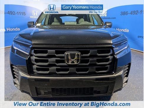 New 2026 Honda Pilot Sport image 11