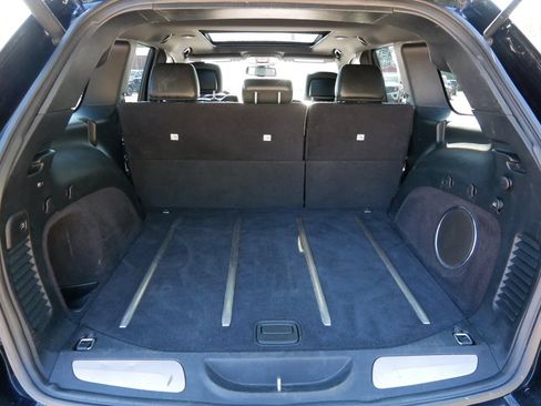 Used 2016 Jeep Grand Cherokee Limited w/ Luxury Group II AWD/4WD image 10