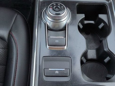 Used 2021 Ford Edge SEL FWD image 19