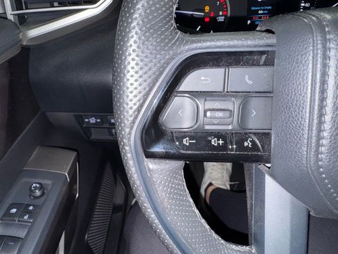 Used 2022 Toyota Tundra SR5 AWD/4WD image 24