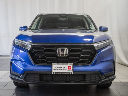 Used 2023 Honda CR-V EX image 2