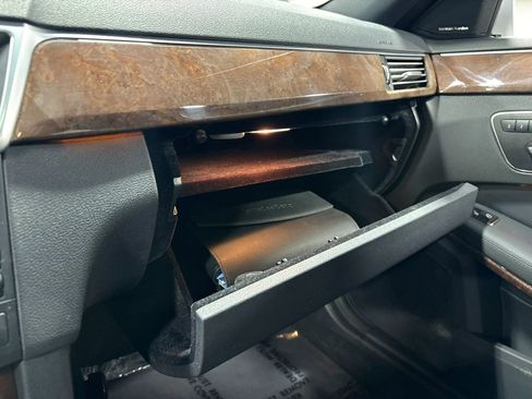 Used 2013 Mercedes-Benz E 350 4MATIC Sedan image 34