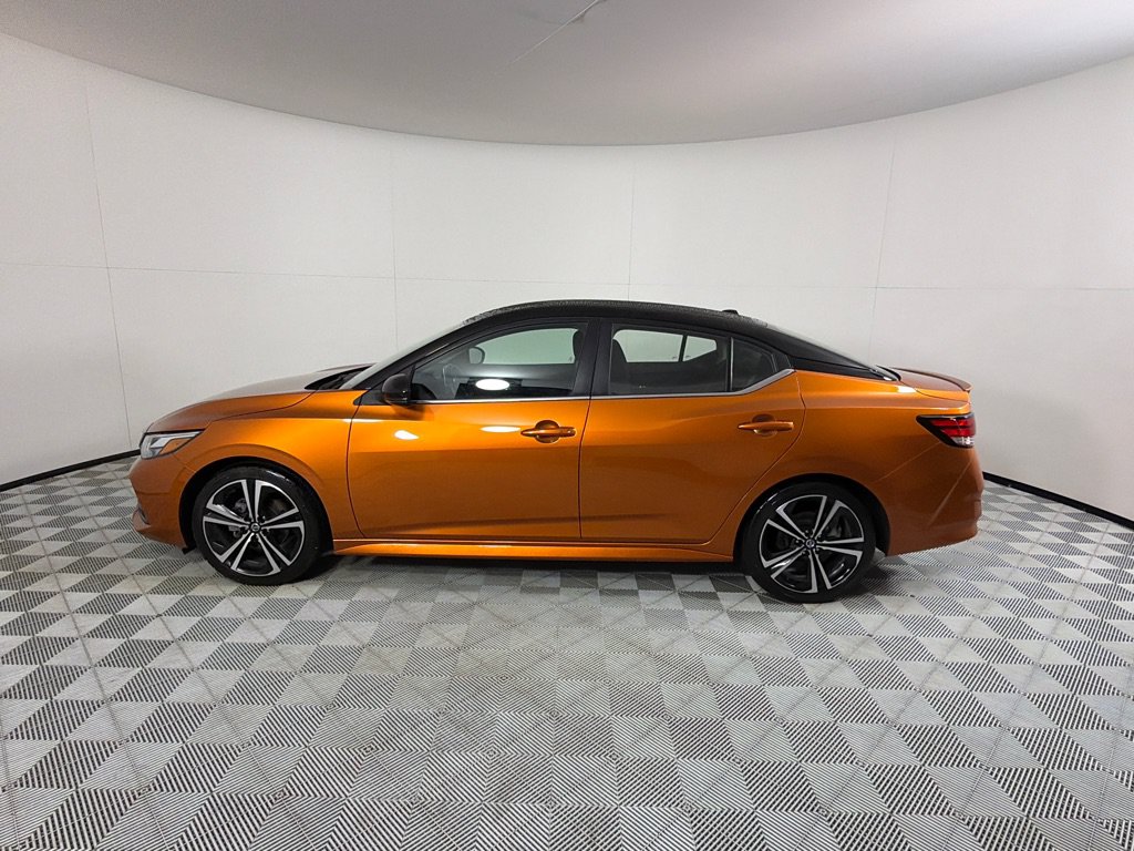 Used 2023 Nissan Sentra SR w/ Trunk Package FWD image 6
