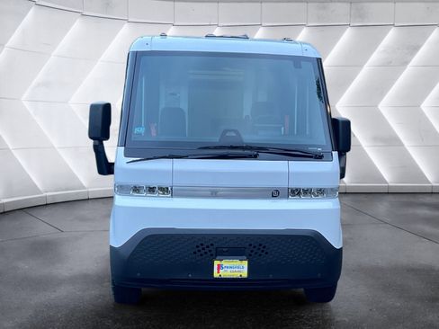 Used 2024 Chevrolet Brightdrop 600 w/ Commercial Equipment Package AWD/4WD image 9