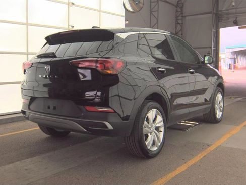 Used 2025 Buick Encore GX Preferred AWD/4WD image 3