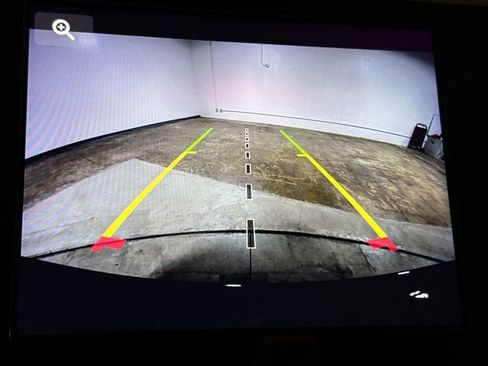 Used 2022 Jeep Grand Cherokee Laredo w/ Luxury Tech Group I image 15