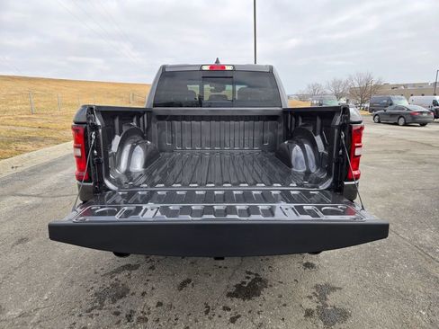 New 2026 RAM 1500 4x4 Crew Cab image 26