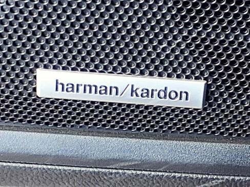 Certified 2025 Subaru Outback Limited image 18