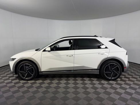 Used 2025 Hyundai Ioniq 5 Limited AWD/4WD image 10