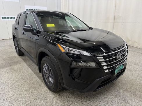 Certified 2026 Nissan Rogue S AWD/4WD image 1