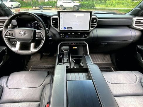 Used 2024 Toyota Tundra Platinum AWD/4WD image 7