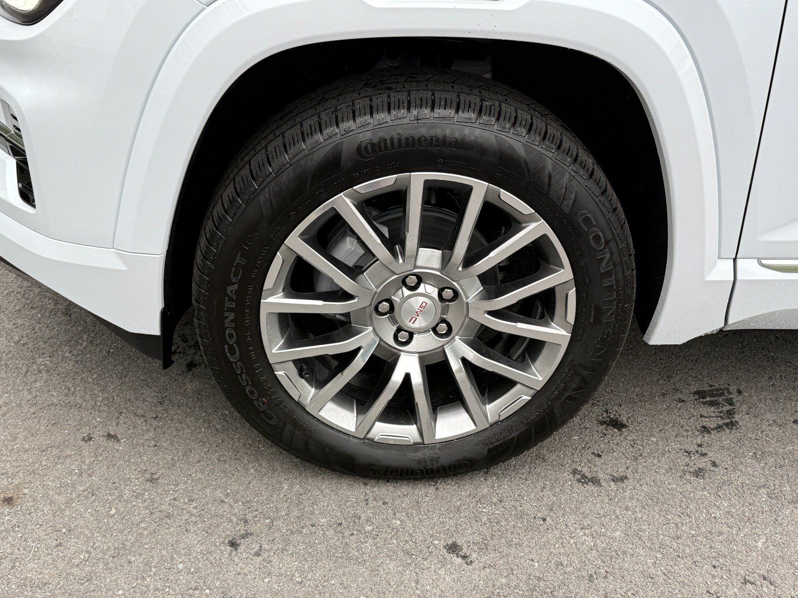 New 2027 GMC Terrain Denali AWD/4WD image 9