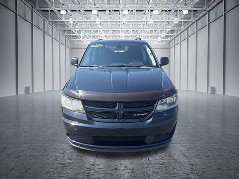 Used 2018 Dodge Journey SE w/ Connectivity Group FWD image 8