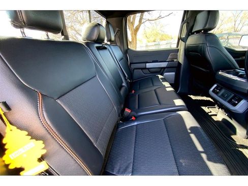 Used 2024 Ford F150 Lariat w/ FX4 Off-Road Package AWD/4WD image 27