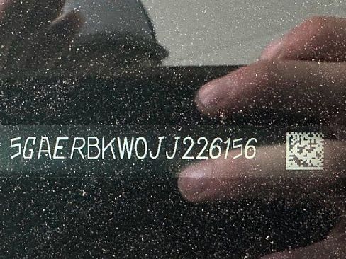 Used 2018 Buick Enclave Essence FWD image 27