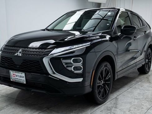 Used 2024 Mitsubishi Eclipse Cross LE image 6