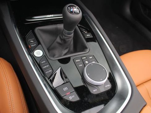 New 2026 BMW Z4 M40i image 12