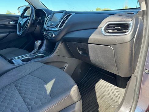 Used 2018 Chevrolet Equinox LT image 37