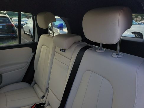 Certified 2025 Mercedes-Benz GLB 250 image 12