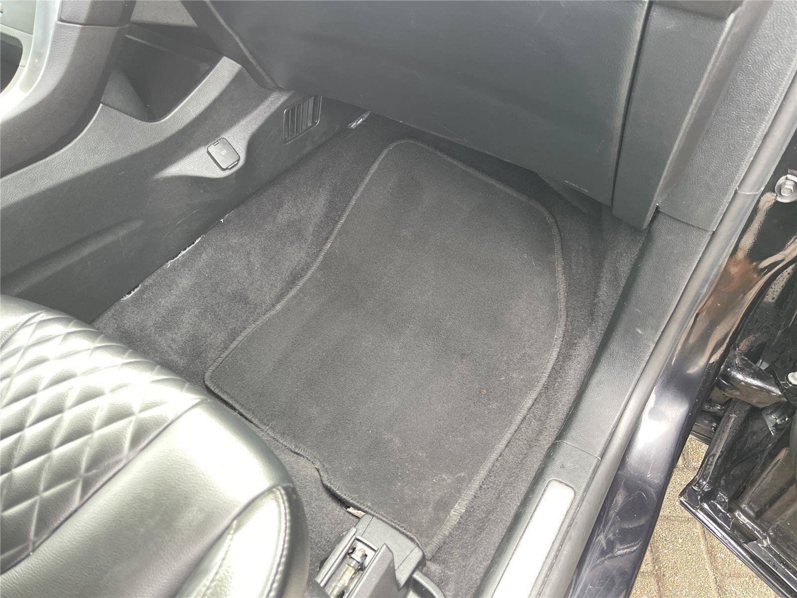 Used 2024 Ford Edge Titanium AWD/4WD image 37