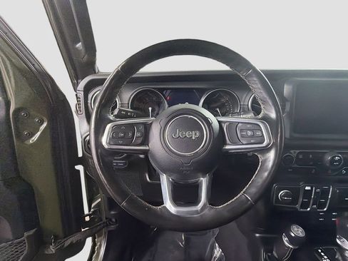 Used 2021 Jeep Wrangler Unlimited Sahara w/ Cold Weather Group AWD/4WD image 14