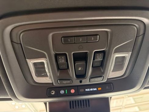 Certified 2024 Chevrolet Silverado 2500 High Country w/ High Country Premium Package AWD/4WD image 25