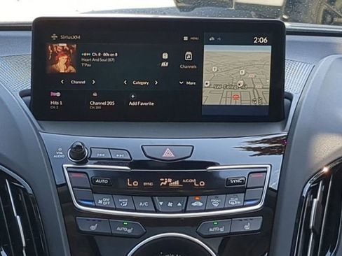 Used 2025 Acura RDX w/ Technology Package image 17