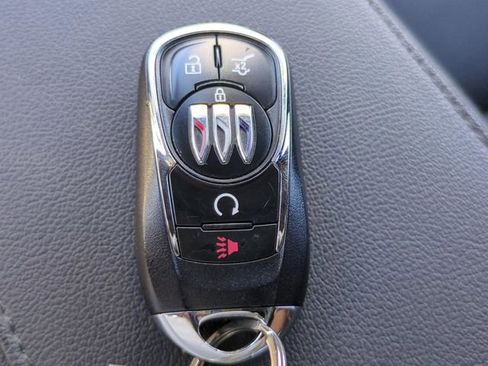 Used 2024 Buick Envista Avenir image 28