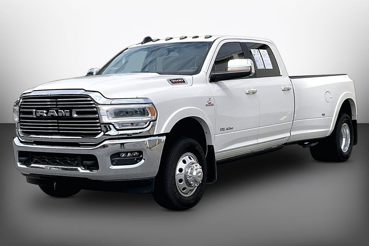Certified 2022 RAM 3500 Laramie AWD/4WD image 4