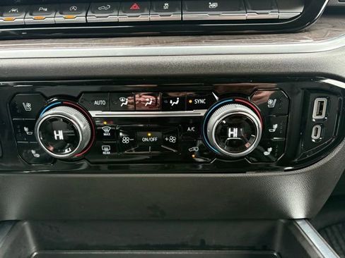 Certified 2022 Chevrolet Silverado 1500 LTZ image 27