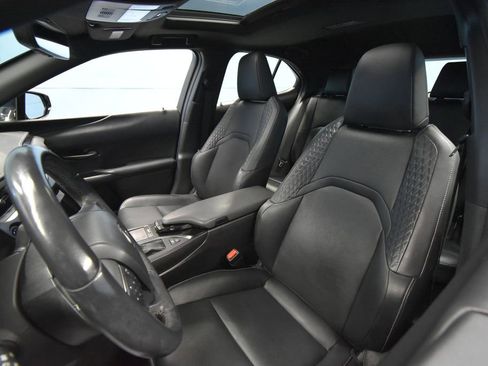 Used 2019 Lexus UX 250h image 24