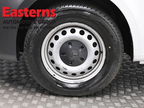 Used 2022 Mercedes-Benz Metris image 28