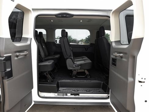 Used 2021 Ford Transit 350 XLT image 38