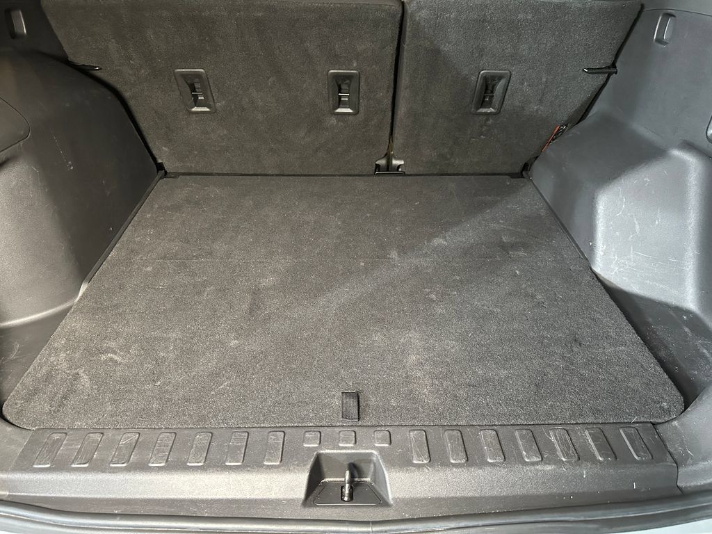 Used 2021 Chevrolet Equinox LT AWD/4WD image 22