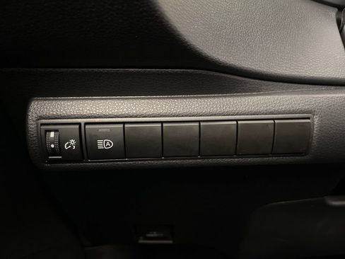 Certified 2024 Toyota Corolla LE image 28