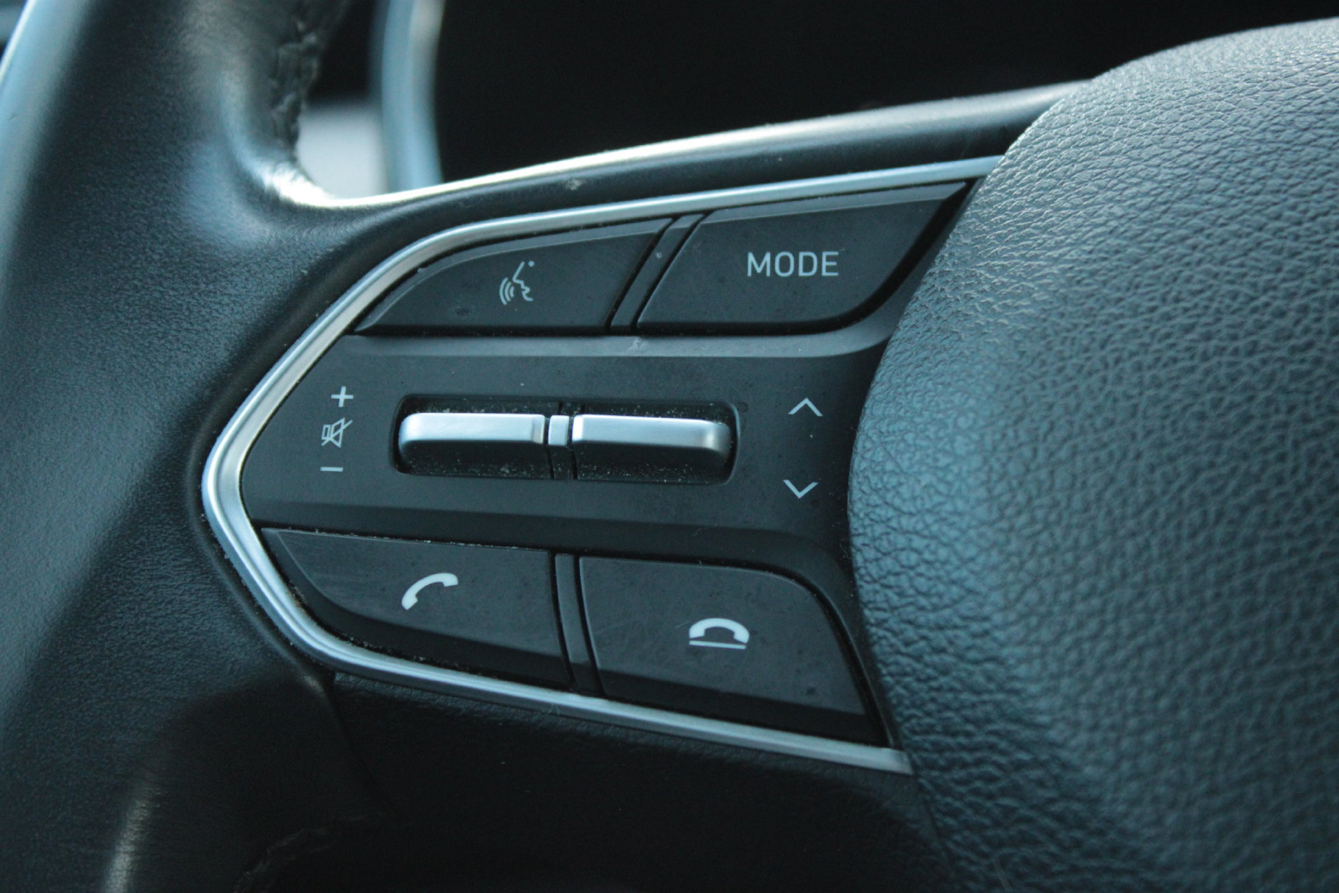 Used 2023 Hyundai Santa Fe SEL AWD/4WD image 36