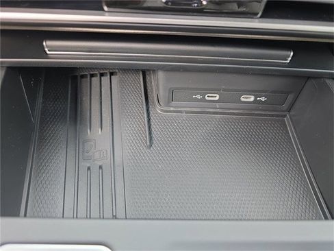 New 2026 Volkswagen Atlas SE image 19