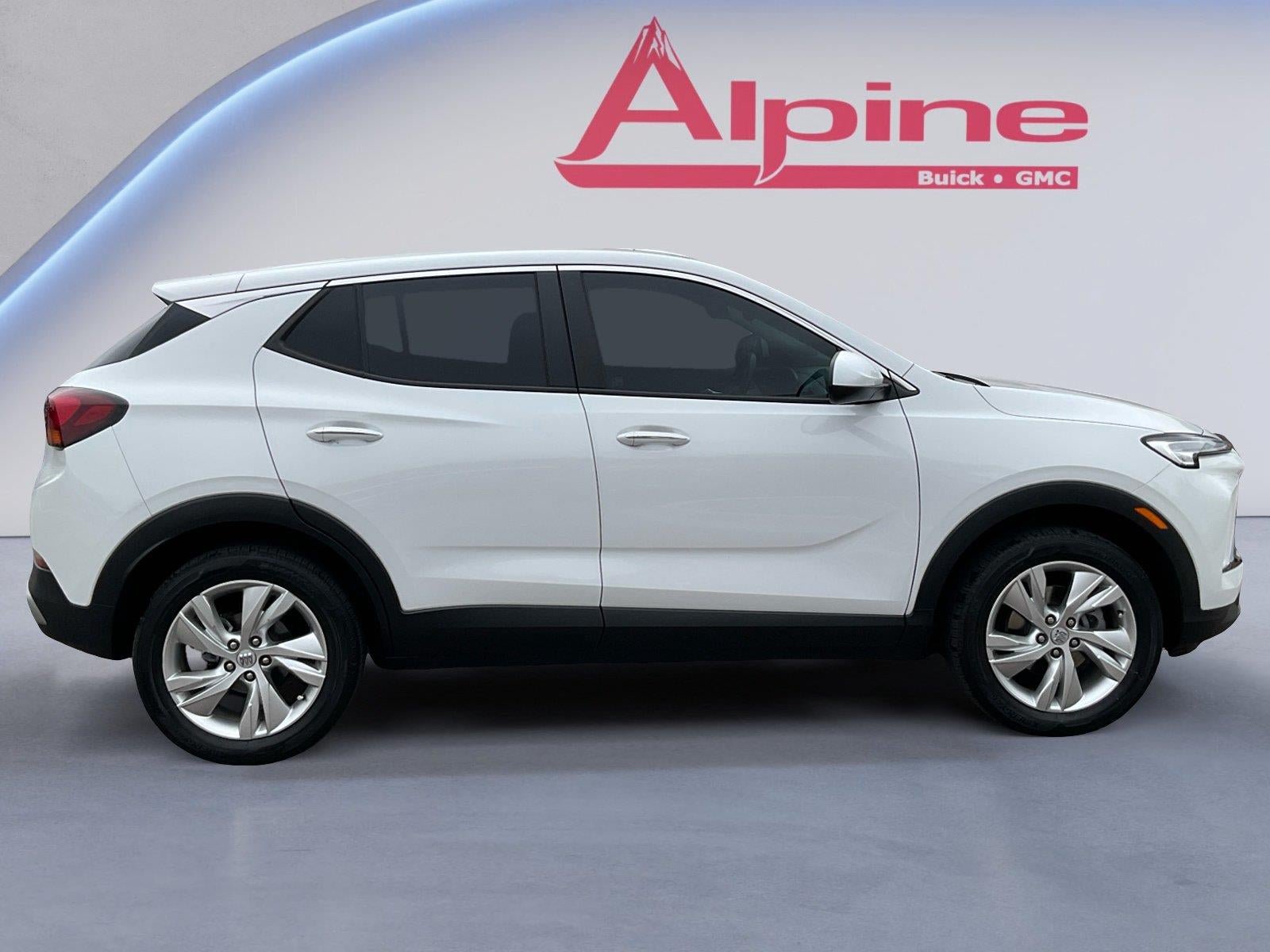 Used 2024 Buick Encore GX Preferred w/ Comfort Package AWD/4WD image 6