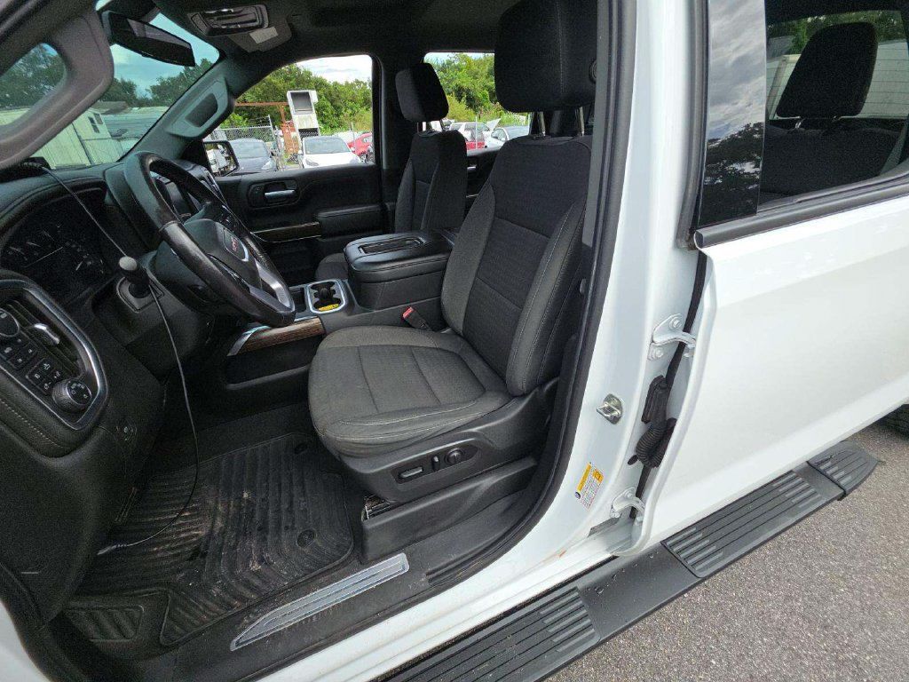 Used 2020 GMC Sierra 1500 Elevation w/ Elevation Value Package AWD/4WD image 5