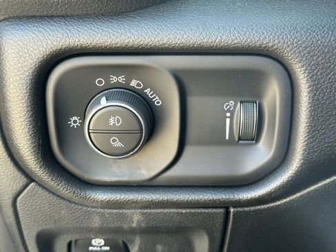 Used 2025 RAM 1500 Tradesman image 21