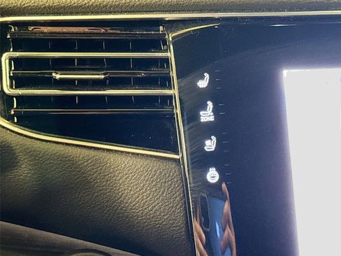 Used 2024 Jeep Wagoneer L Series II w/ Flexible Seating Group image 21