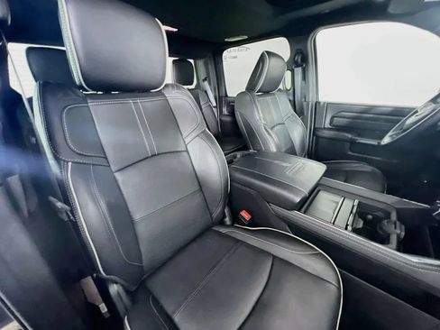 Used 2024 RAM 3500 Limited AWD/4WD image 30