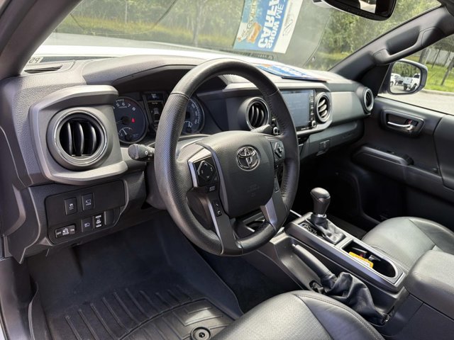 Certified 2023 Toyota Tacoma TRD Off-Road w/ TRD Premium Off Road Package AWD/4WD image 12