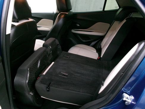 Used 2020 Buick Encore Preferred w/ Safety Package image 22