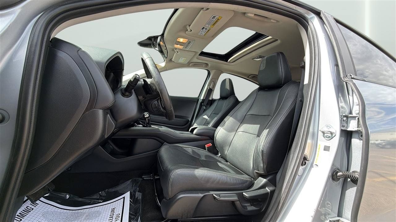 Used 2022 Honda HR-V EX-L image 31