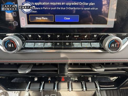 Used 2025 Chevrolet Colorado Z71 w/ Technology Package image 33